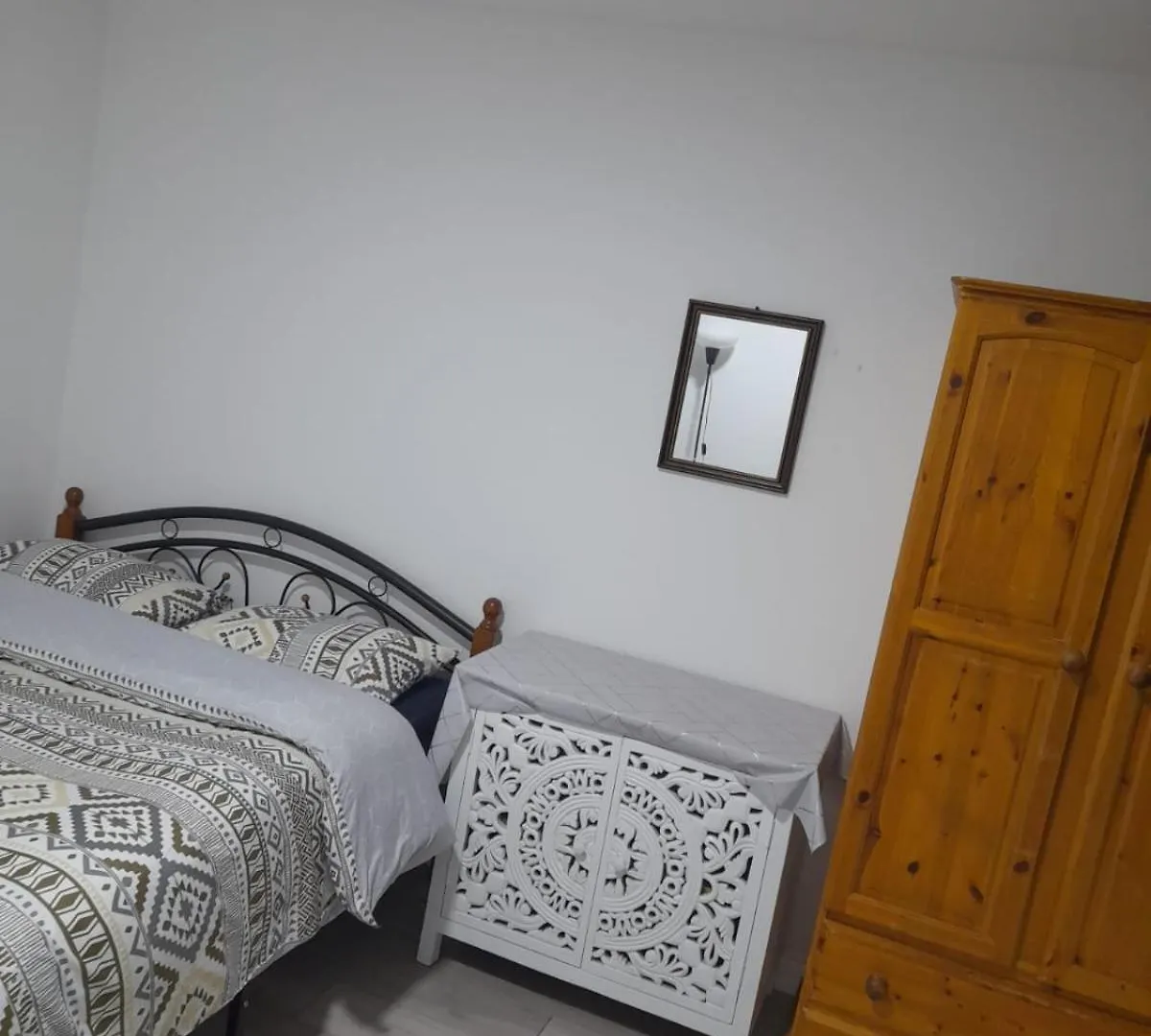 Homestay Baraka House Royal Victoria Apartment London United Kingdom